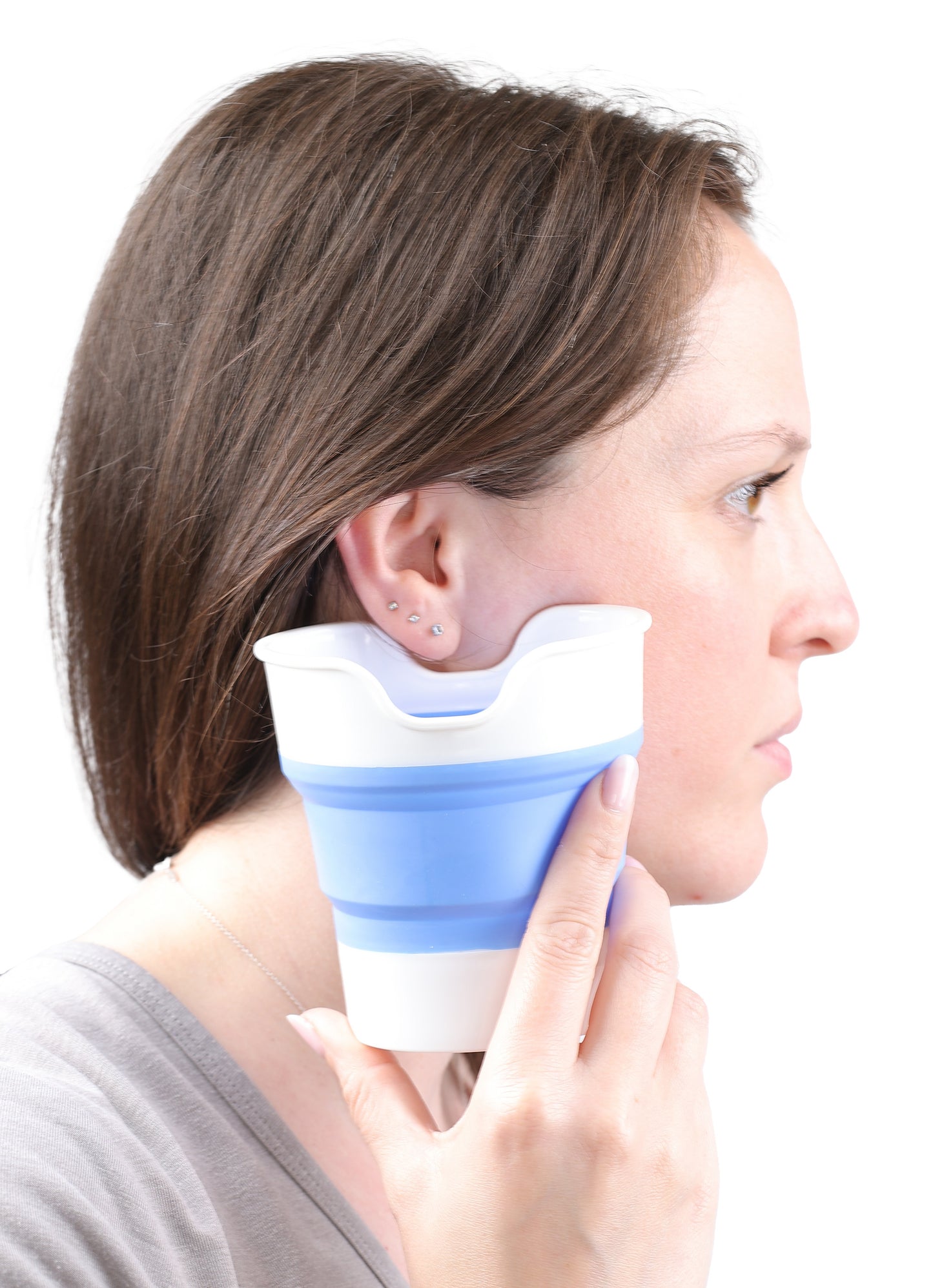 Ear Wash Basin in use